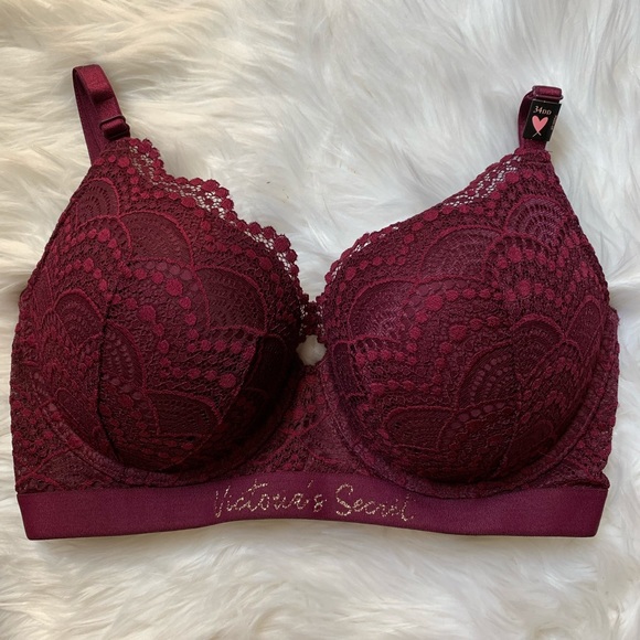 🎀Victoria’s Secret logo and lace bra🎀FREE COUPON - Picture 7 of 7